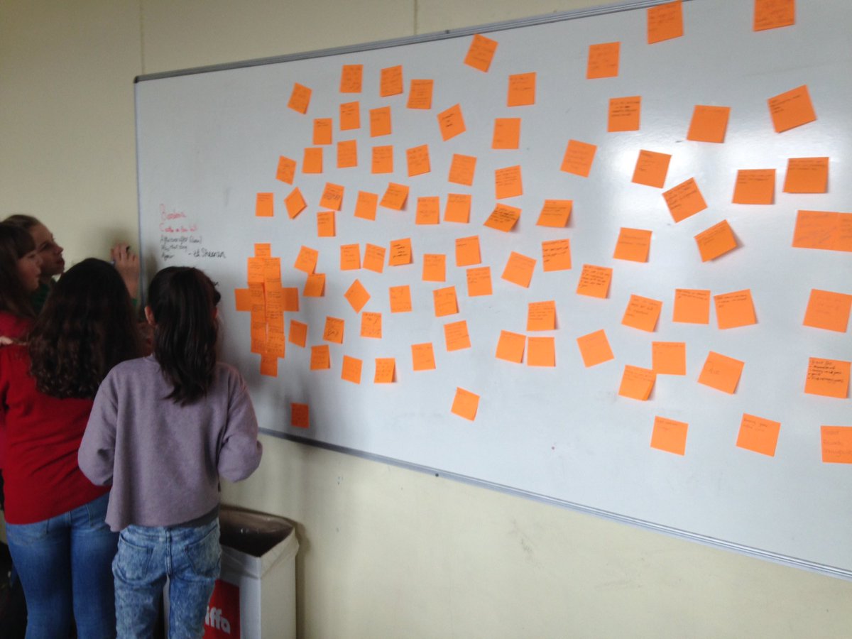 WycHighTech's tweet image. Brain storming ideas and generating their own apps #futurecoding @Stemettes