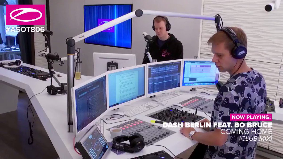 #ASOT806 started with the new @DashBerlin​ ft. @bo_bruce​ - 'Coming Home'! Part of the new 'We Are, Pt. 2' album. https://t.co/KynaPNGme9