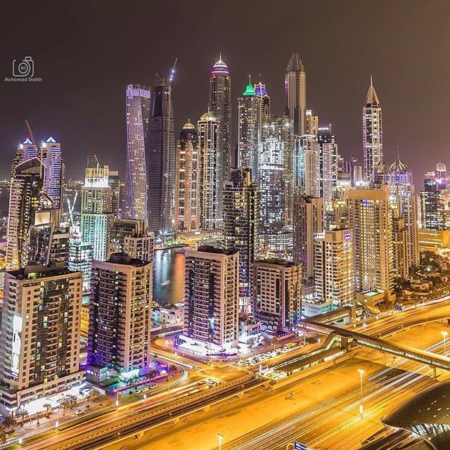 Uae_Skr's tweet photo. يعتقدونْ بأنْ #الٱمارات🇦🇪 مجّرد دَولہ ؛ ولٱ يعلمونْ بأنہّا أگسجينْ إخّتلط في أوردتنْا فصرنْا نْتنفسہ ☇ اللّہم إحَفظ دولتي 🇦🇪 من كل شر 🙏'. . https://t.co/DHQPPzCMj5