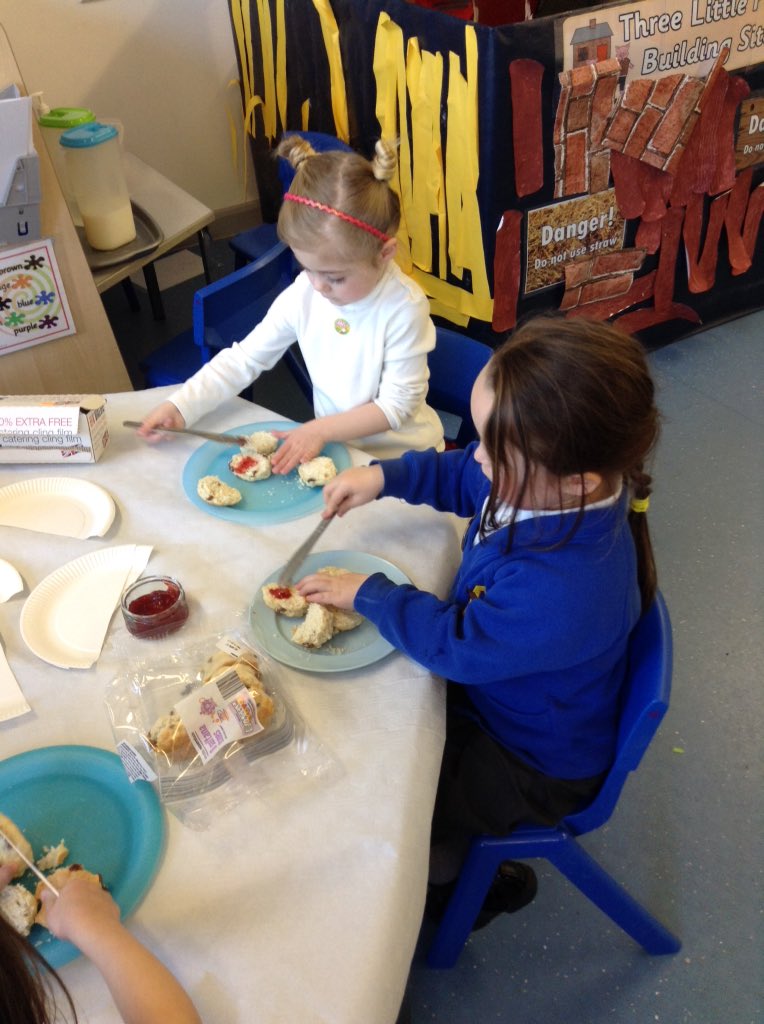 MrsSumner/MrsCailey tweet media
