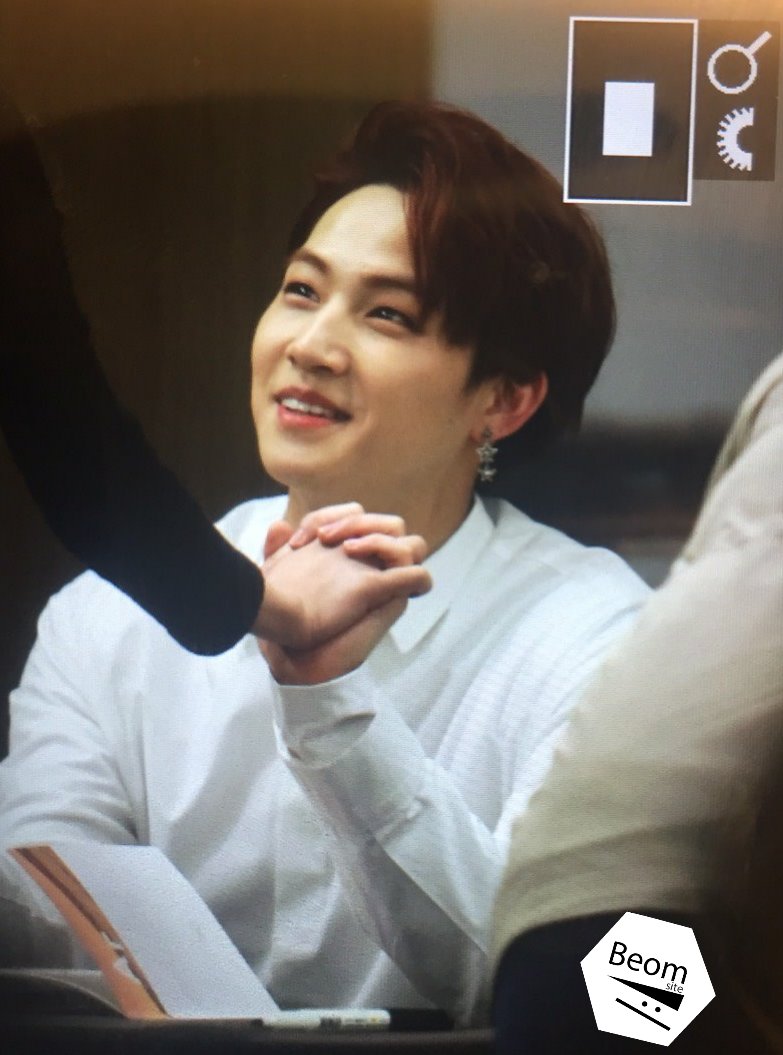Beom Site tweet media