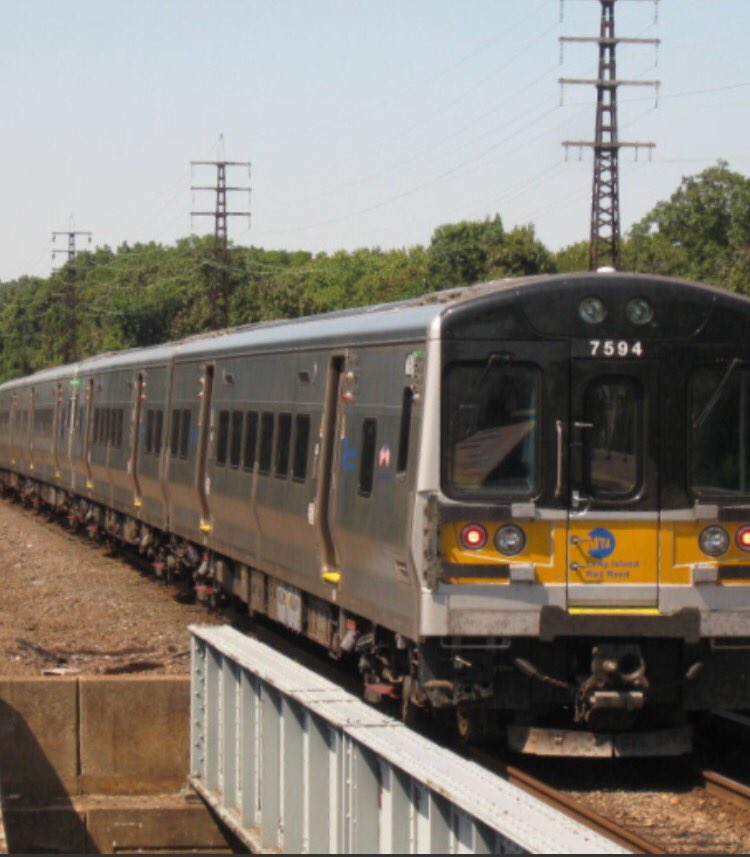 Third Track Opponents in Nassau hold news conference &amp; release "their" study of the LIRR project and why they feel it's "flawed" <a href="/News12LI/">News12LI</a>