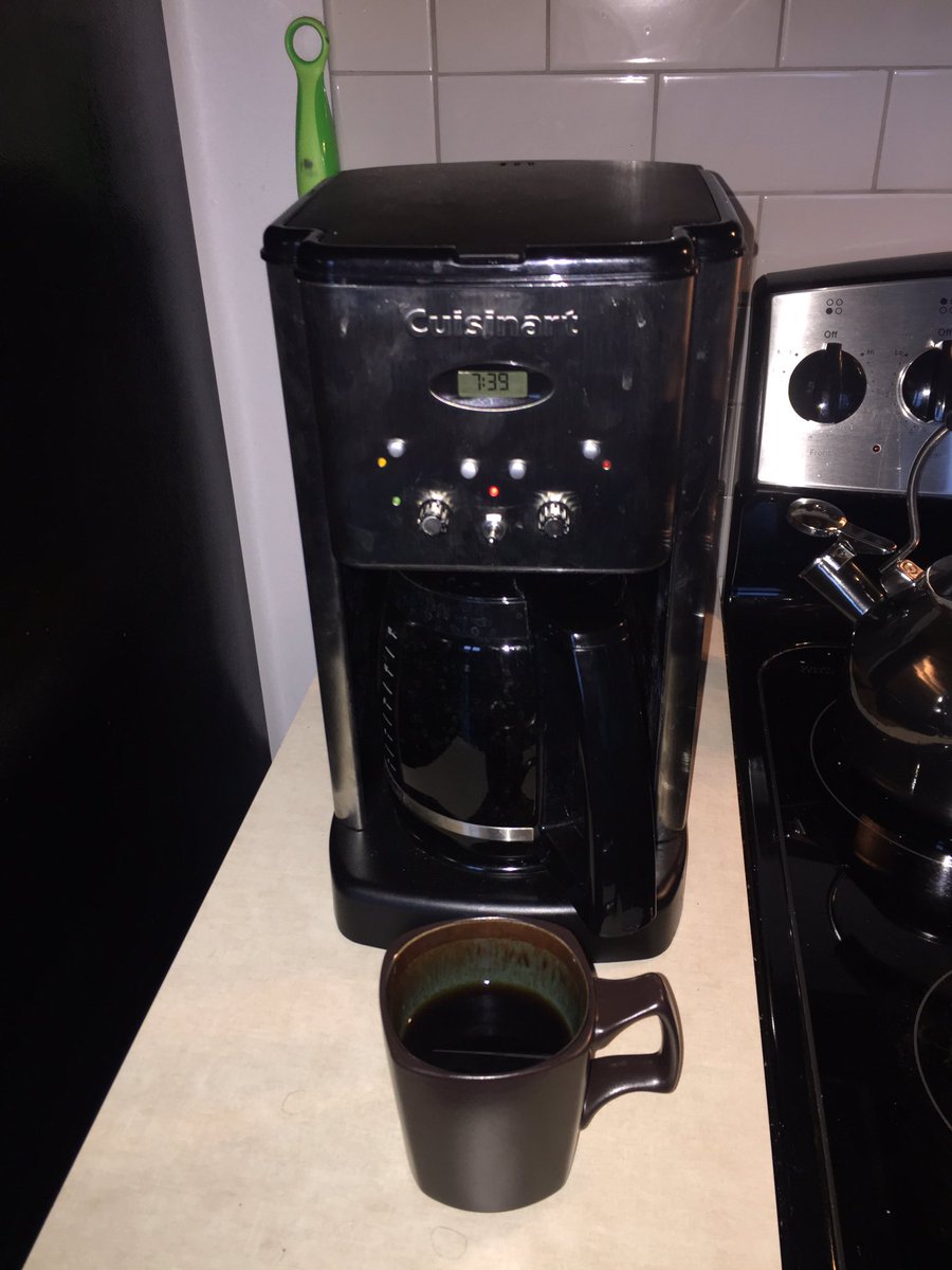 esmitty29's tweet photo. I love free hotel coffee but I'm finally excited to wake up on game day at home with some joe already brewed in our @Cuisinart 🐧☕️ https://t.co/OV8bAtbkBM