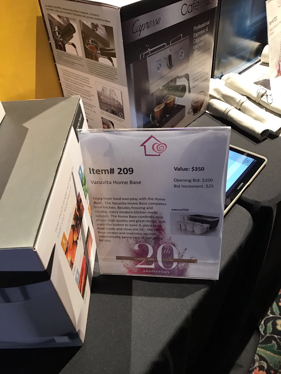 VacuVita's tweet image. We are proud to help in raising funds for the Breast Cancer Research Foundation and No Kid Hungry campaign. #IHHS2017