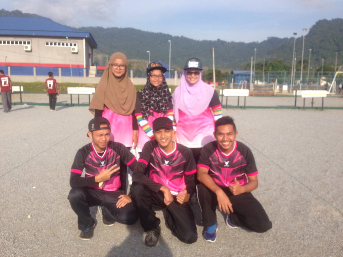syarulreeza_AR's tweet photo. Esok main semifinal.. All the best guys!! #pentanque #fhpk #krisma2017 #fasa1 https://t.co/7583PPJBgA