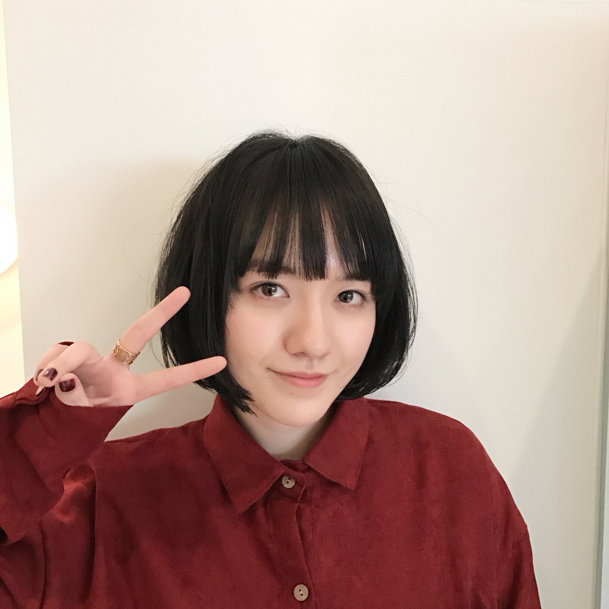 内田聡一郎 今日は女優の小島藤子ちゃんが来店 伸びてた髪もすっきりとボブに やっぱり春は少し軽さのあるボブが可愛いですね