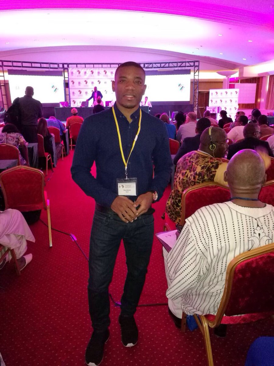 anfpg's tweet photo. L'ANFPG représentée à DAKAR par son Président @akongremy il exposera sur: «INNOVER POUR UN SYNDICALISME ROBUSTE ET DYNAMIQUE»@FIFProAfrica https://t.co/Rx0GH67tSY