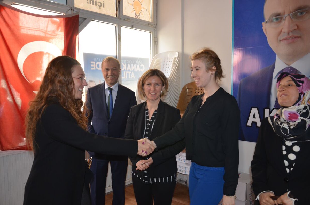 Grup Başkanvekilimiz <a href="/turanbulent/">Bülent TURAN</a> ile Birlikte Eceabat İlçemizdeyiz.
16 Nisan'i Anlatıyoruz,Çanakkale'yi İlmek İlmek Gezecegiz Anlatacağız.