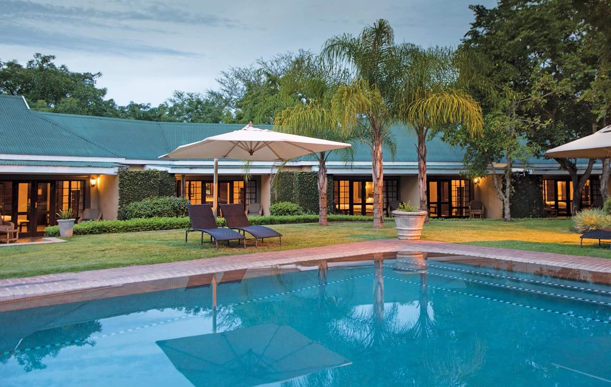 PerrysBridge's tweet image. Easter Special is the one for you! 
Validity - 14-17 April 2017 
Booking Code Easter 2017 More Info-
 reservations@perrysbridgehollow.co.za