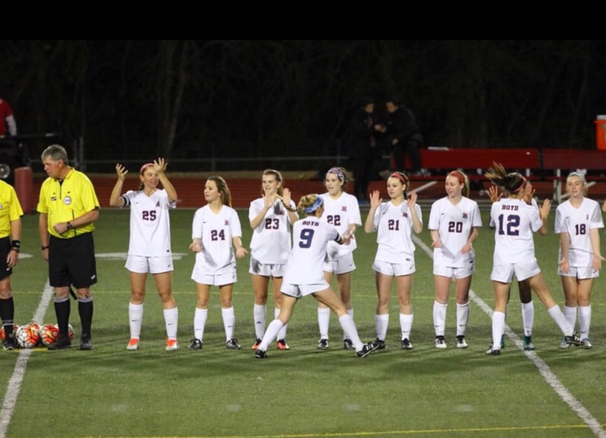 averyhall21's tweet photo. grateful that this team gave me some of my best friends, wouldn't have wanted to spend my last season with anyone else, love yall β€#GOTHT https://t.co/wzkSIkFkk2