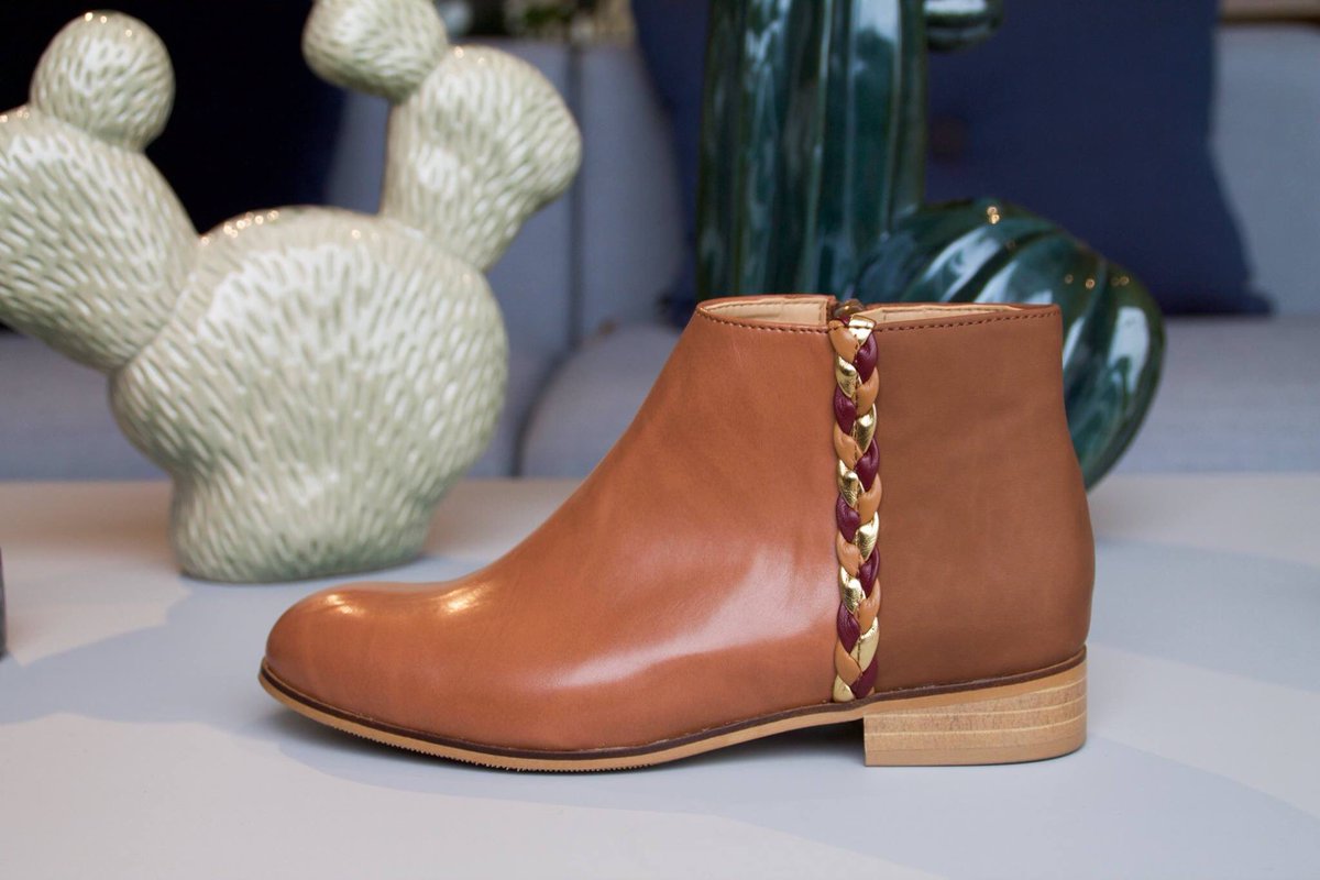 ✨ Plus que 1500€ et on lance la première collection ! ✨
Aidez nous ici : bit.ly/2mUAFuM
Un grand merci 😘
#veganshoes #vegan