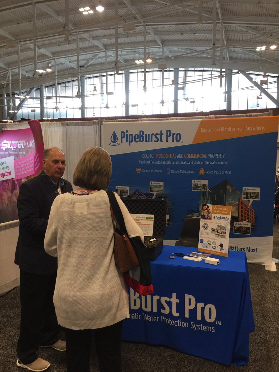 PipeBurstPro's tweet photo. Day 2 at #NetVu17 Showing off the PipeBurst Pro system - we are teaching agents how to eliminate their Water Damage Claims https://t.co/xkRdfGWxDu