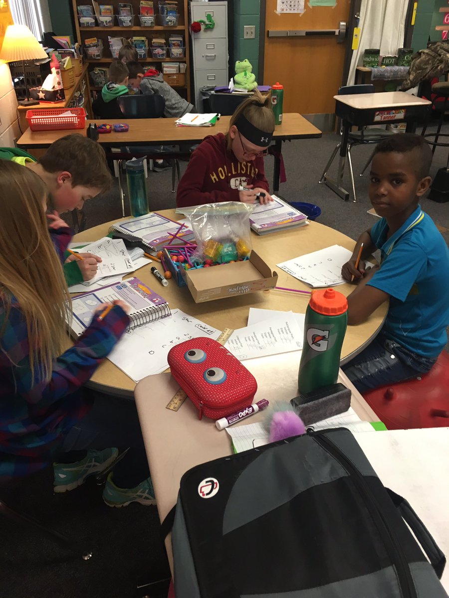 MsBina's tweet photo. Yay more Geometry. #solidfigures. https://t.co/4O3y3yLaZs