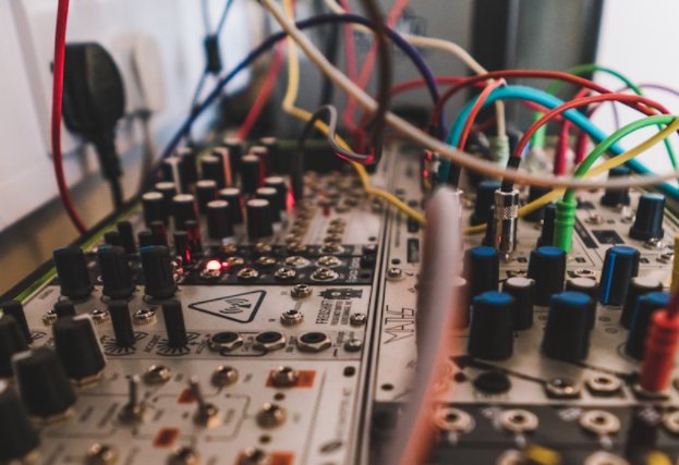 TheVinylFactory's tweet photo. .@Discogs to launch new audio equipment marketplace Gearogs next month: https://t.co/toeCIIAQo9 https://t.co/tOzAMcBQQ4