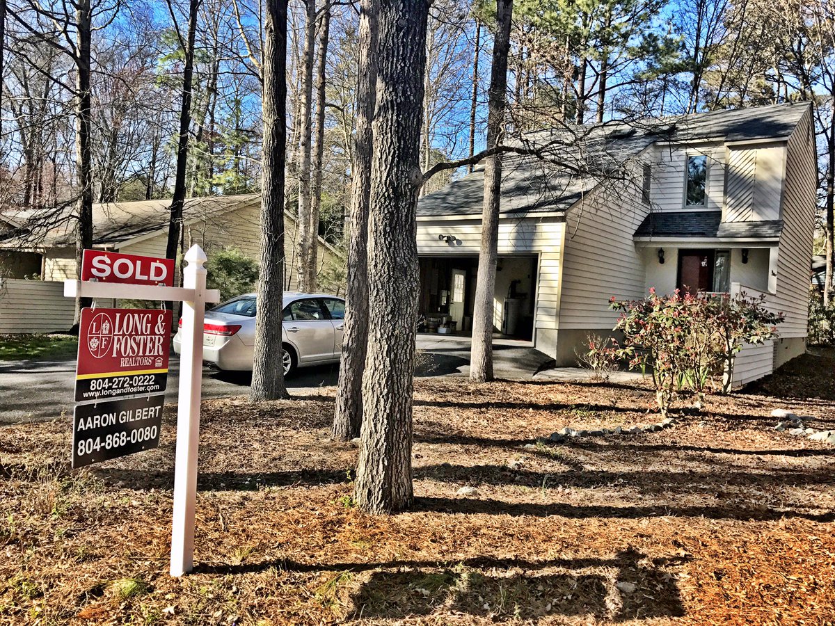 RVAExpert's tweet image. #FinalWalkThrough complete &amp;amp; this beautiful #Brandermill home will be #SOLD by the end of the day! Congrats to my awesome #RVASellers! #RVA