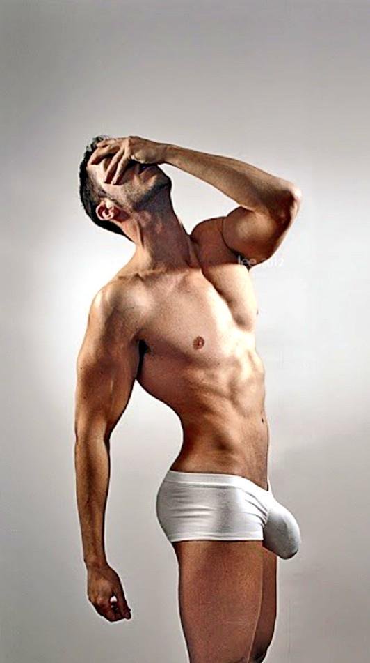 C7s81giW4AAOXTq.jpg:large