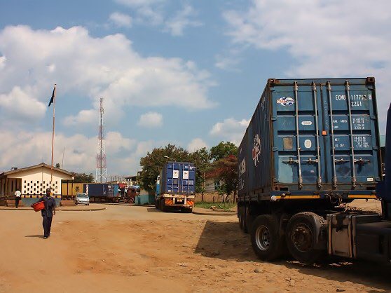 TradeLawCentre's tweet image. #EAC developing tools to enhance and accelerate operations at One Stop Border Posts bit.ly/2nZRy59 #OSBPs