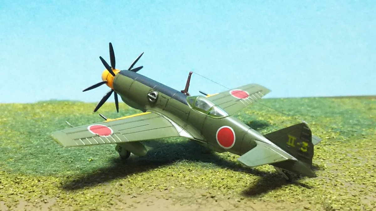 やっしー 食玩の松本零士戦場漫画シリーズのプラモデルです 衝撃降下90度 という短編マンガの主役機体で 陸軍の試作高高度戦闘機キ 99という架空の飛行機です 二重反転プロベラを使って 急降下で音速を超える事を目指した機体という設定でした やっしー 食玩の松本零士戦場漫画シリーズのプラモデルです 衝撃降下90度 という短編マンガの主役機体で 陸軍の試作高高度戦闘機キ 99という架空の飛行機です 二重反転プロベラを使って 急降下で音速を超える事を目指した機体という設定でした
