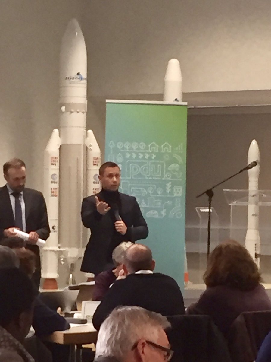 eggarorlop's tweet photo. Séminaire de concertation #pduif en #essonne @STIFidf @iledefrance @CDEssonne @nmeary https://t.co/dP5YdIGVTa