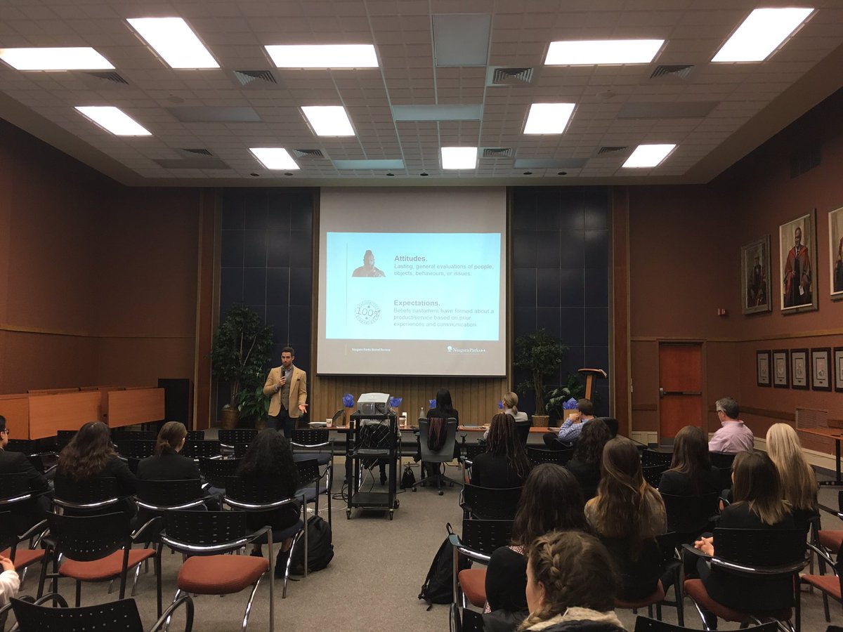 CMS_StratComm's tweet photo. The 6th annual StratComm competition has officially begun! Opening is @RPMoran from @comotiononking talking about branding #CMS https://t.co/DuZOTUapcr