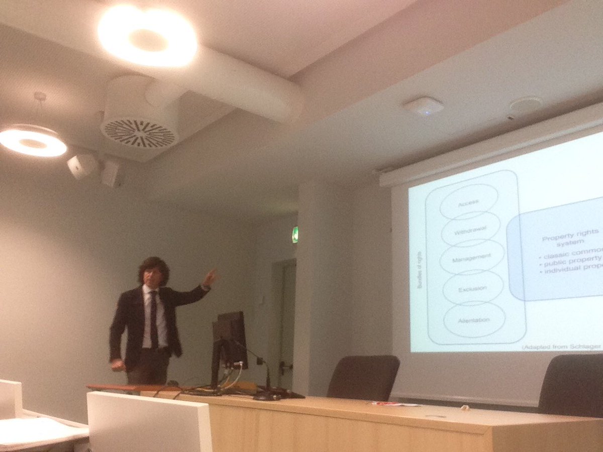 iuctorino's tweet photo. @JoseLViveroPol discussing Law Food &amp; Commons at @unito #FoodCommons #IUCommons "commons are so prevalent all over" @Lithiyum_ @UgoMattei https://t.co/YIsn5RbWGh