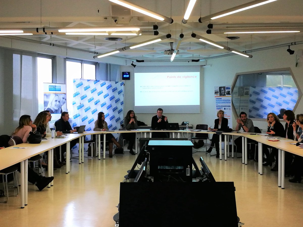 UpToNum's tweet image. Ce matin Comité de Pilotage Up To @Ecole_Numerique avec nos partenaires, le multi #partenariat est un fondamental #formation #inclusion #RSE