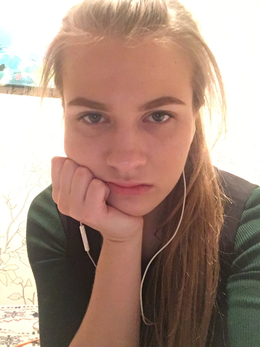 butkeeva's tweet photo. Мое лицо, когда очередная пятница - веселая! https://t.co/MEpB5YtGld