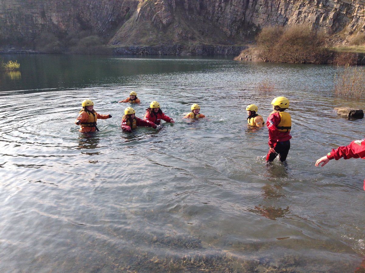 stackpole2017's tweet image. Barnacles enjoying the water #canoeing #freezing