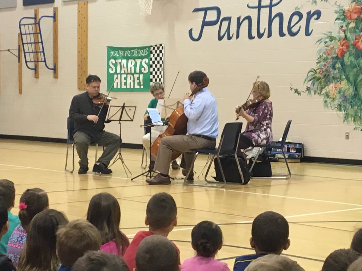 mrsgassSBLS's tweet photo. We love the FW Philharmonic! Thanks for sharing your music &amp; knowledge with us today! 🎶🎵🎶
@AESPanthers @FWPhil https://t.co/LlWSbldR5v