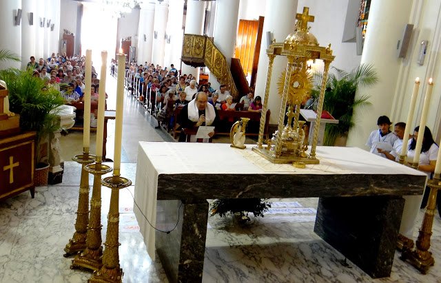 CEVmedios's tweet image. Laicado de Caracas rezó por las necesidades materiales y espirituales de Venezuela facebook.com/CEVmedios/post…