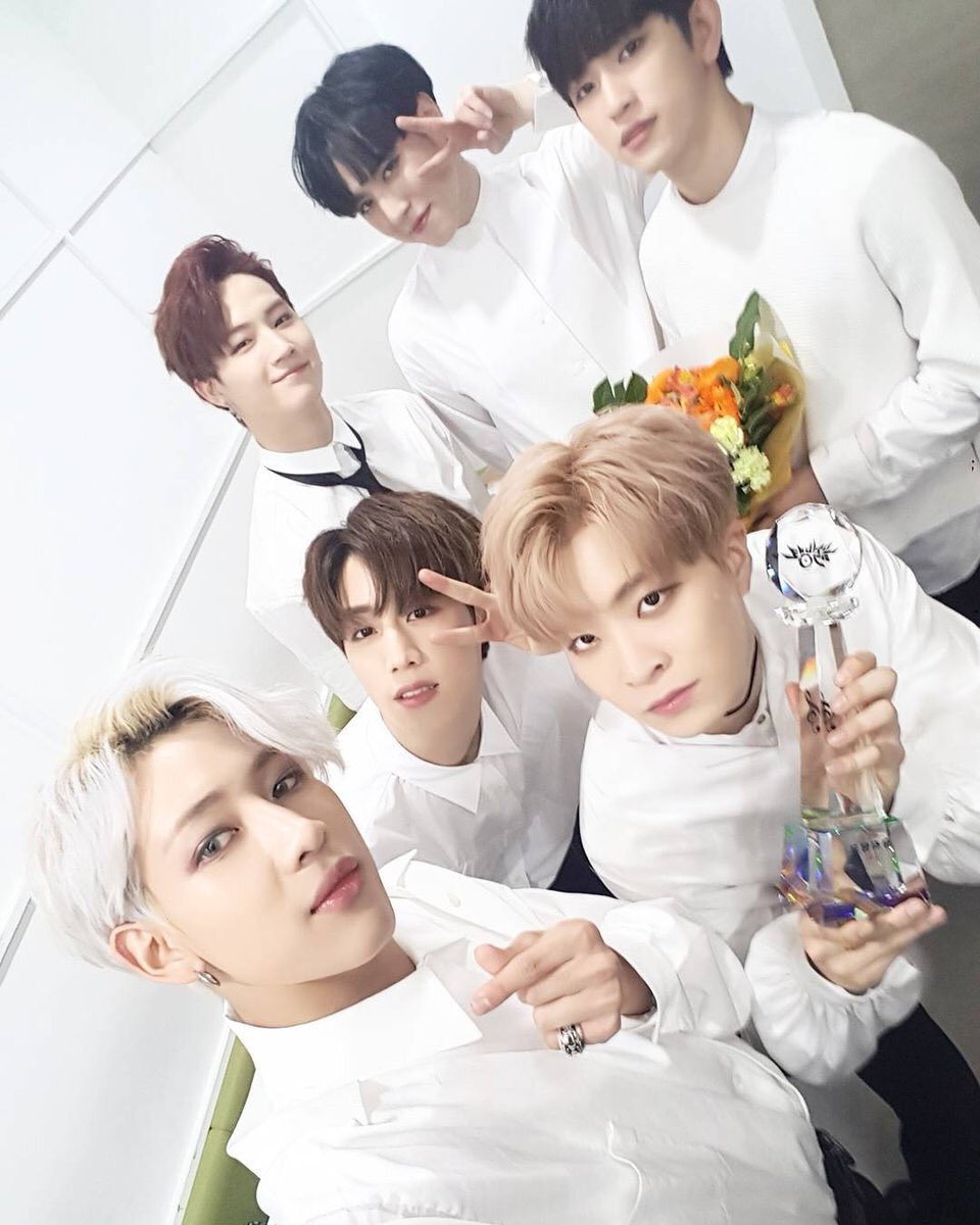 MEUS BEBES GANHARAM 
💜💜💜💜💜💜💜🎉🎉🎉🎉
🏆🏆🏆🏆
#NeverEver4thWin