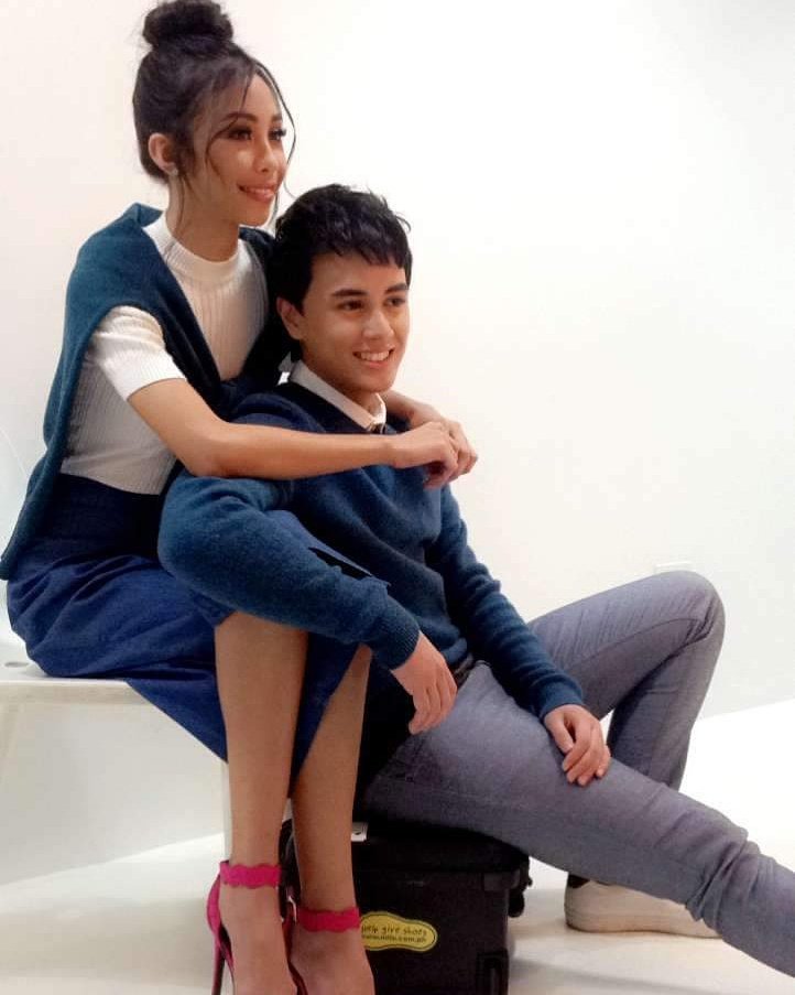 jhesC15's tweet photo. Soooo perfect 💕 

#MMKMaymayBukasNa 

(ctto) https://t.co/pERZgLmor2