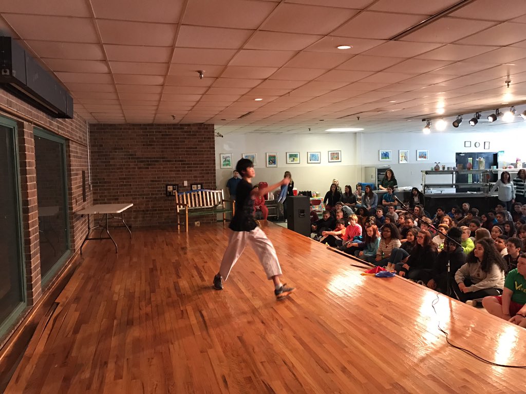 MrMcDanielMMS's tweet photo. Sunny Kim kicking butt with #MartialArts at #TalentShow17
@VikingsConquer https://t.co/2P0Rhv28Hh