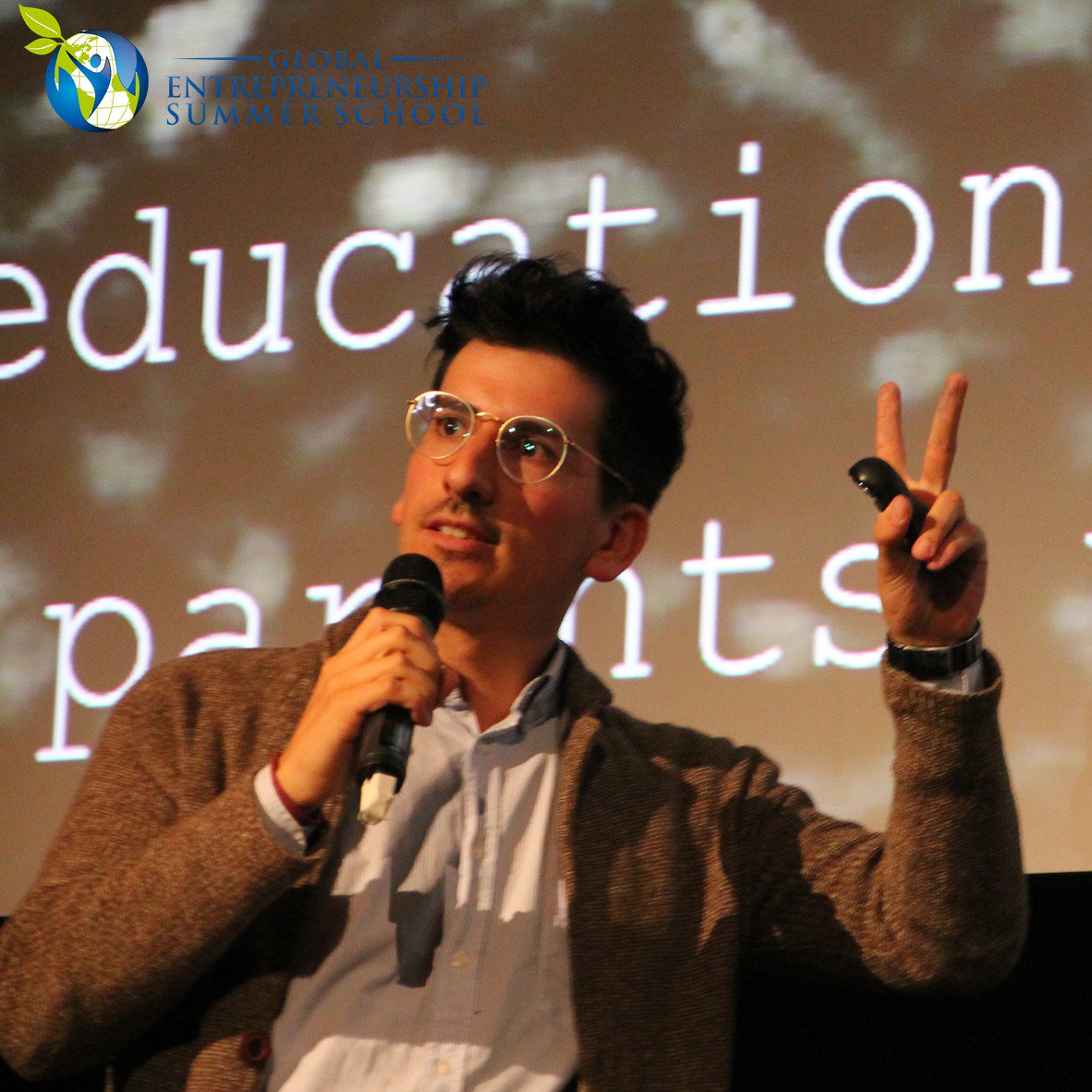 gesummerschool's tweet photo. "#GESS is a reminder that the future is in our hands!" (Joaquin, participant of #GESS2016) Apply now under: https://t.co/F2plgKkoBK https://t.co/I7rW8E7Roh