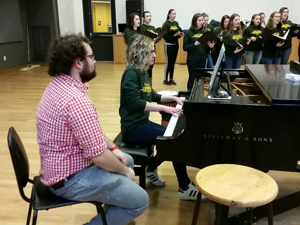 LAURIESPENCE12's tweet photo. Preble Choir at Boston Conservatory @PHSSweeney @GBPreble #facesofgbaps #gbpreble https://t.co/xy5jUyQR7J