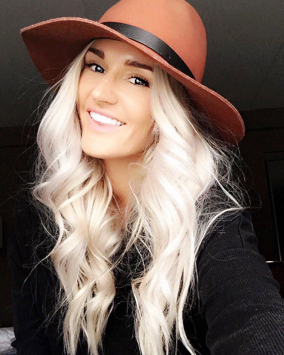 KaylynKyle's tweet photo. When you remember you're back in 🇨🇦 and can get @TimHortons #Coffee 😀😀 ☕️ https://t.co/LB8sYIiLUX
