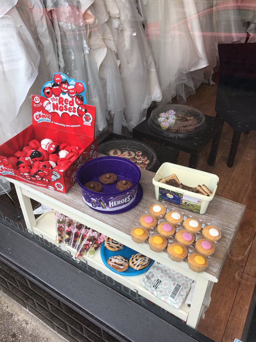 We raised £110 for comic relief this morning at our cake sale 🔴🍰 !!#rednoseday #Beaconsfield
