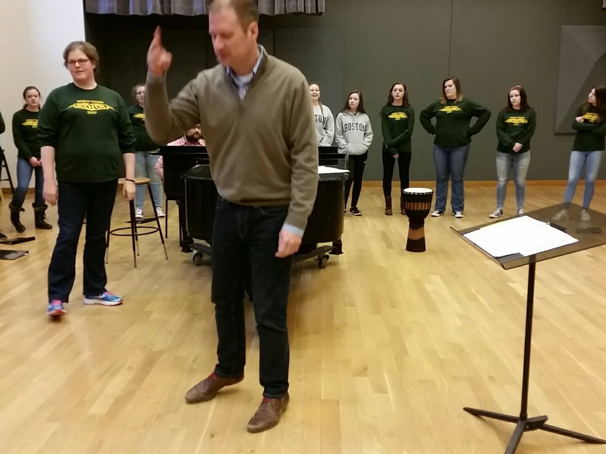 LAURIESPENCE12's tweet photo. Preble Choir at Boston Conservatory with Professor George Case #facesofgbaps #gbpreble @GBPreble @PHSSweeney https://t.co/CZqekLutFF