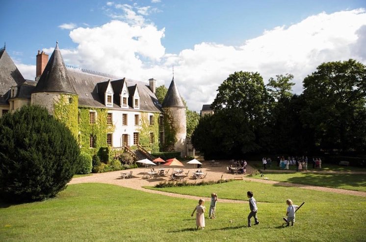 CReignac's tweet photo. La saison du #printemps est de retour et même si le soleil est absent, nous n'avons qu'une hâte : retrouvez ce paysage au plus vite ! https://t.co/PjxvcNJgd7
