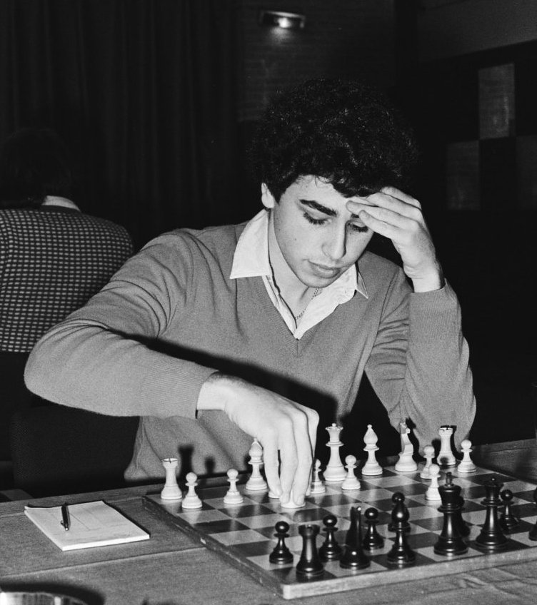 WorldChessHOF's tweet photo. #TodayInChessHistory - 1960 #YasserSeirwan was born in Damascus, Syria. #HappyBirthdayYasser https://t.co/S4UbVUPdND