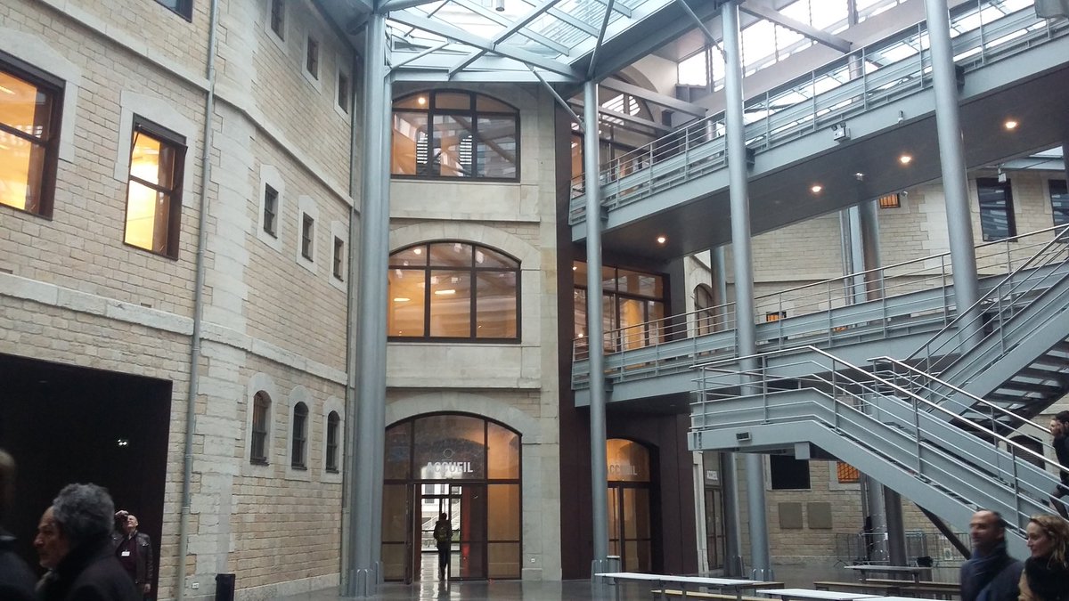 cecilepaturaud's tweet photo. Visite des anciennes prisons St Paul et StJoseph par @ogiconstruct @ucly habitat humanisme #LECDCI #CDCILyon2017 #Lyon #immobilierlyon https://t.co/Avzhp6NrGW
