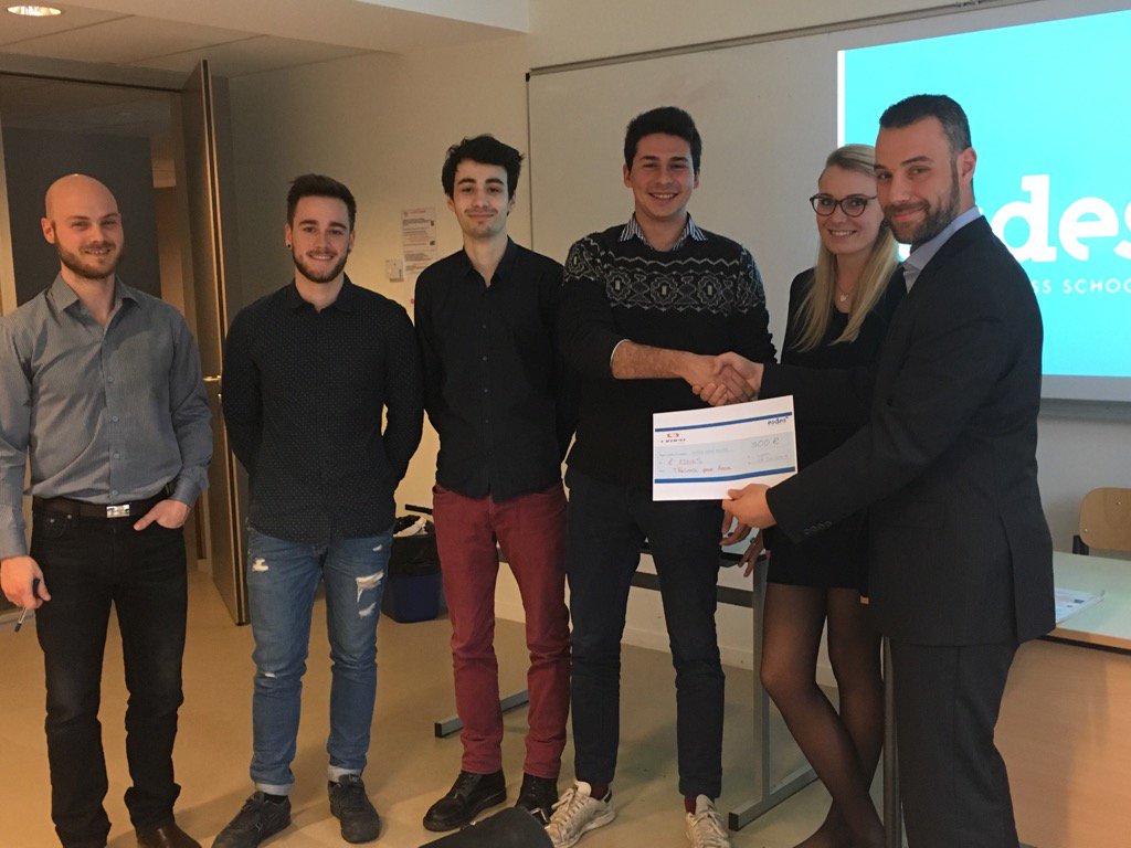 esdes_BS's tweet photo. 300€ pour les vainqueurs pour #asso #thelmapouranna https://t.co/3ErATBwLqP