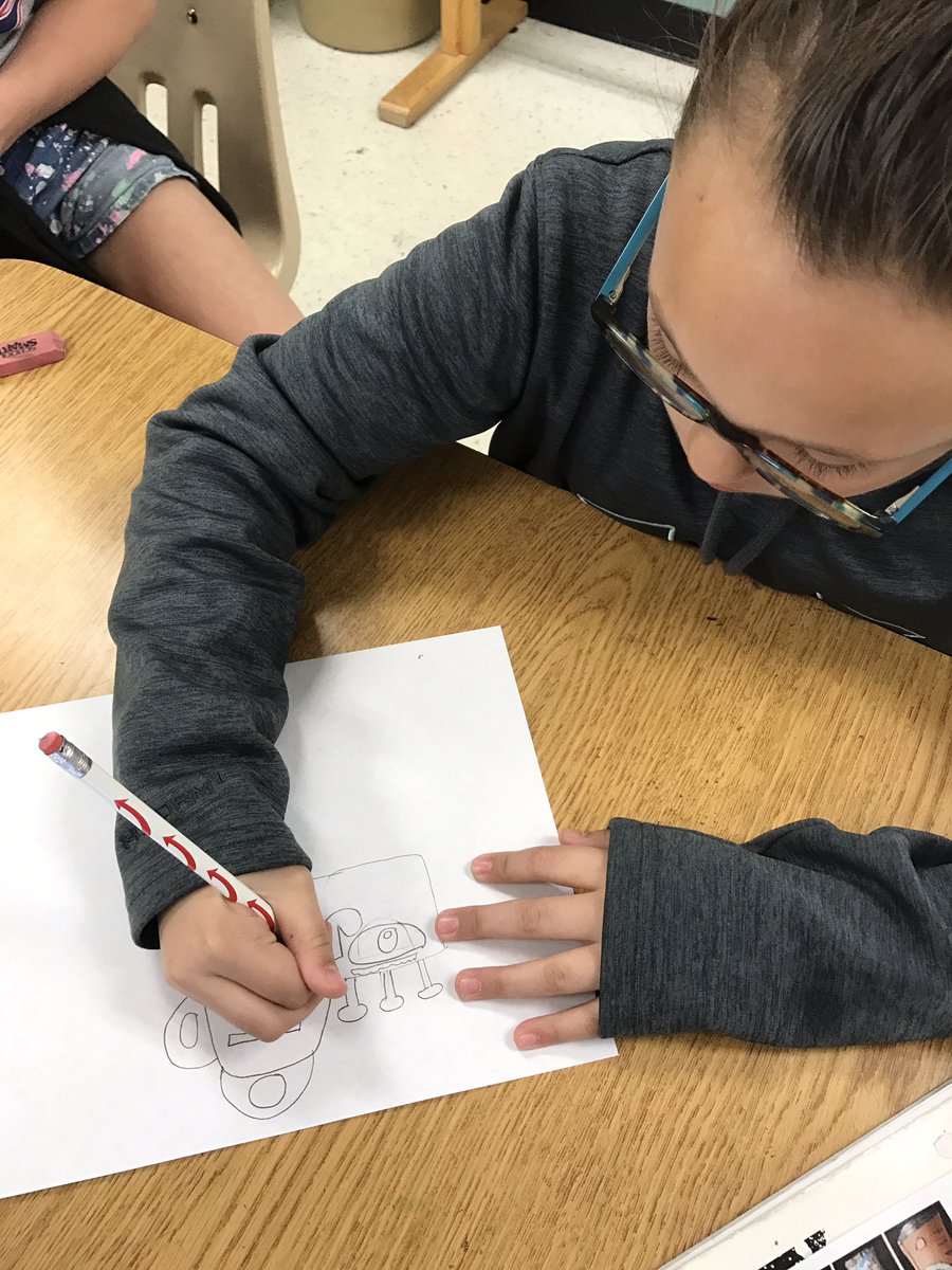 GREVisualArt's tweet photo. #5thgrade sketching masks inspired by #cubsim and Kimmy Cantrell! #arted #gr8gators @GardenRidgeES https://t.co/hSLNA9iHnR
