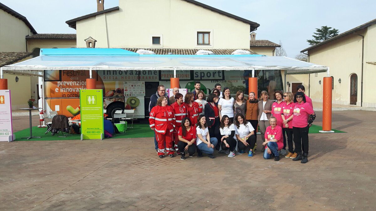 BasketFerentino's tweet photo. La delegazione #AMAranto al "Festival della Prevenzione" organizzato da @AIOMtweet presso la Villa Comunale di #Frosinone. https://t.co/MaMsrm4kO3
