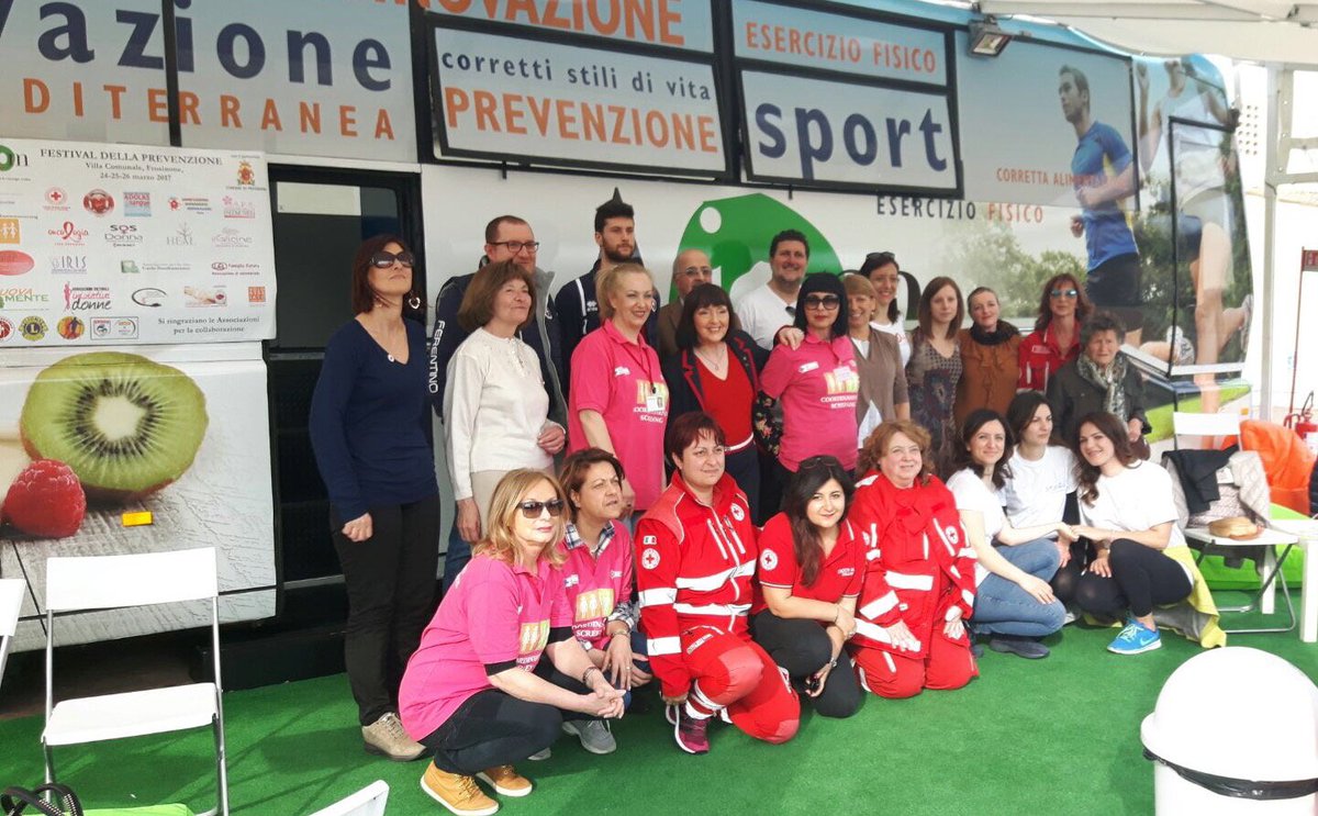 BasketFerentino's tweet photo. La delegazione #AMAranto al "Festival della Prevenzione" organizzato da @AIOMtweet presso la Villa Comunale di #Frosinone. https://t.co/MaMsrm4kO3
