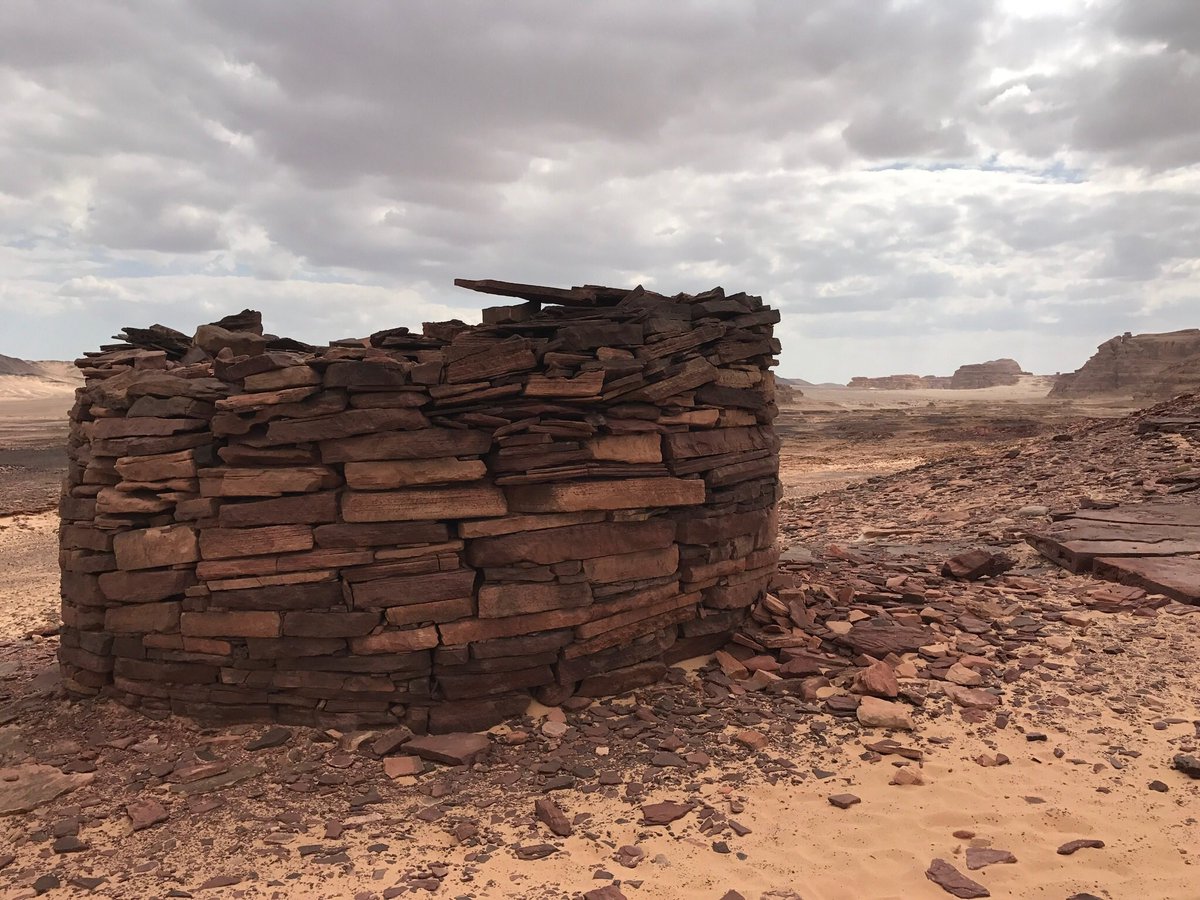Wind_Sand_Stars's tweet image. Unique nawamis built in Sinai by the Nabateans in the 2nd &amp;amp; 3rd Century. Possibly used as burial chambers, all the entrance doors face west.