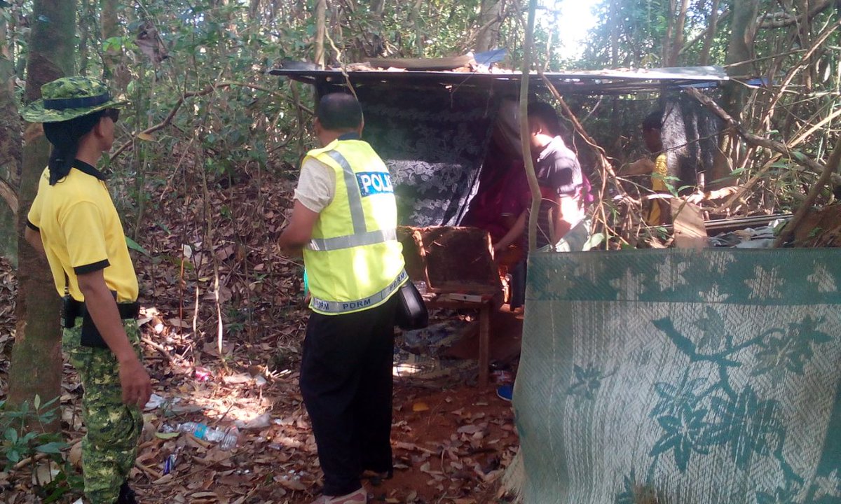 Program My Beautiful Malaysia di sekitar Kg. Tok Deh pada 24 Mac 2017 <a href="/KPrelamalaysia/">KP RELA</a> <a href="/PRDnajib_GM/">PRDnajib_IPRN_KEL</a> <a href="/PRNKELANTAN/">MD RAWI BIN  MOHAMAD</a> <a href="/relamalaysia/">relamalaysia</a> <a href="/AADKPasirMas/">AADK Pasir Mas</a>