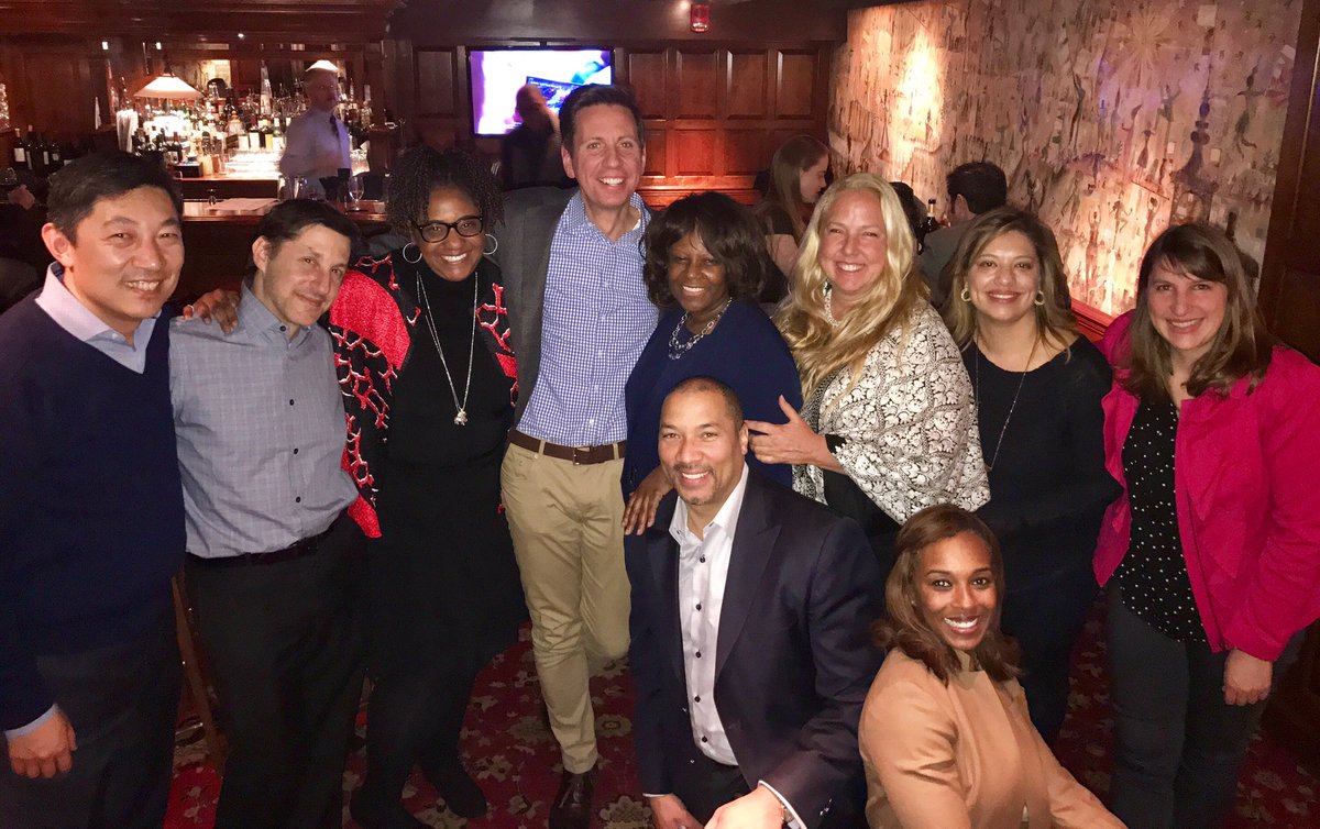 rmcvearry's tweet photo. Great evening with my @lgwdc classmates. #lgw2013 @O2Lab https://t.co/LkOnkFGxXe