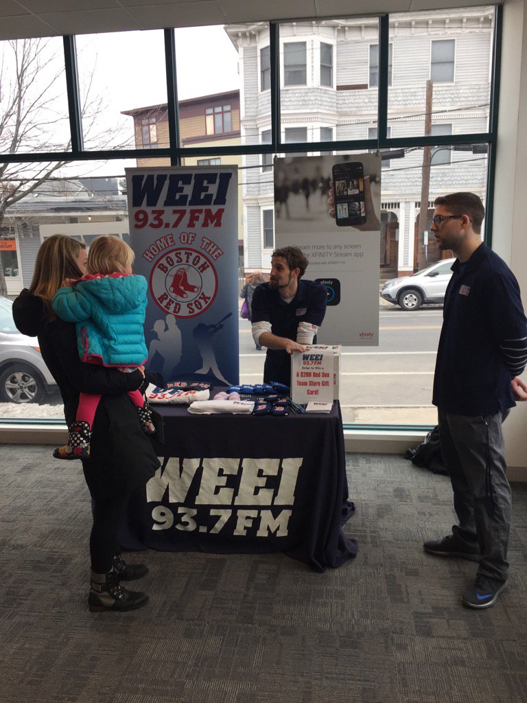 WEEI's tweet photo. We're at the @XFINITY Store on Beacon Street in Somerville. Come by and enter to win some great baseball prizes! https://t.co/6aNkOecTbX