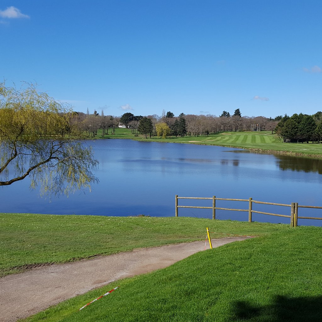 bagot_pierre's tweet photo. belle journee au golf de la baule https://t.co/ve0jWkrmgo
